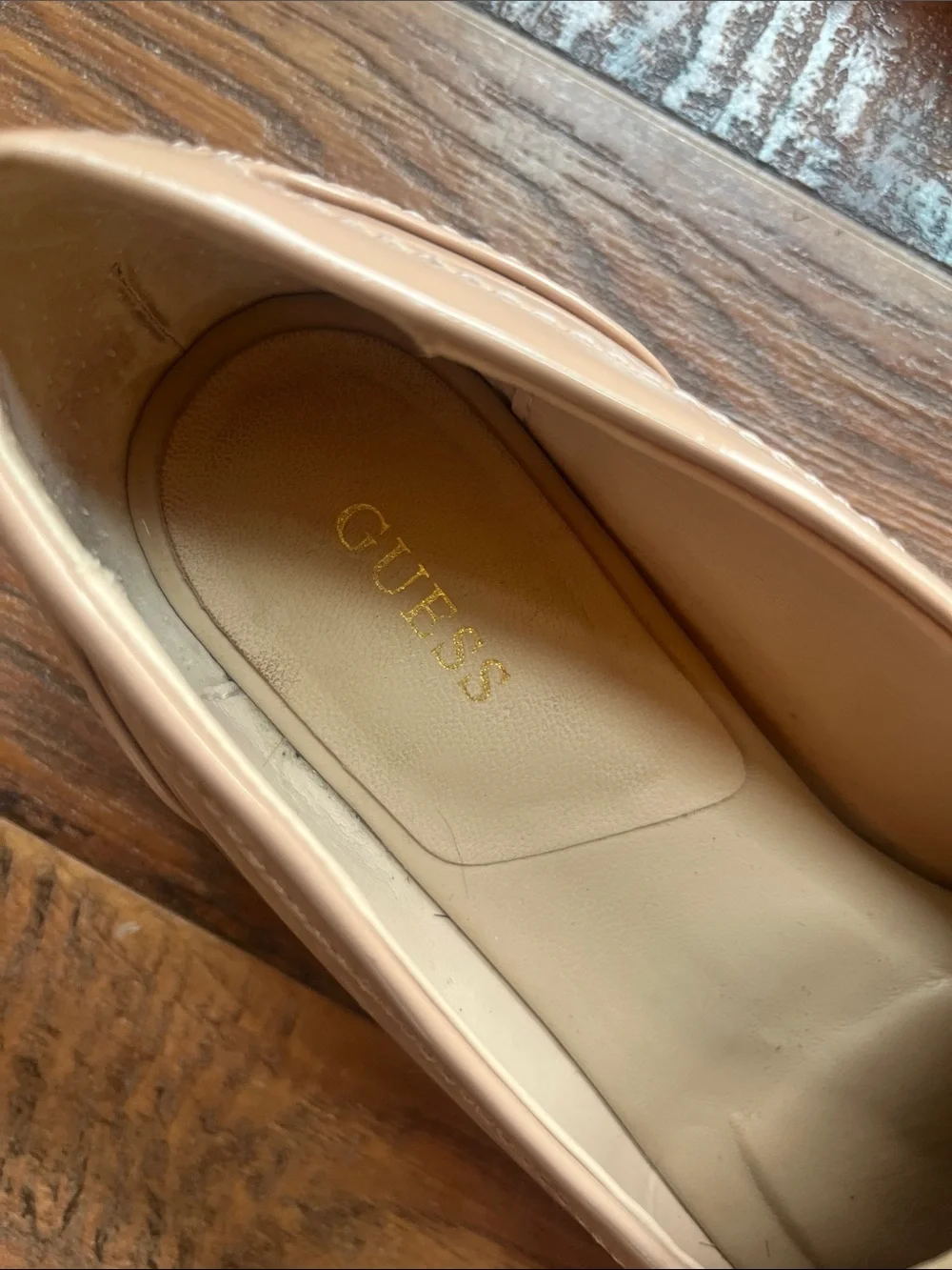 Guess Beige Patent Loafers with Gold Chain Detail - Size 7.5